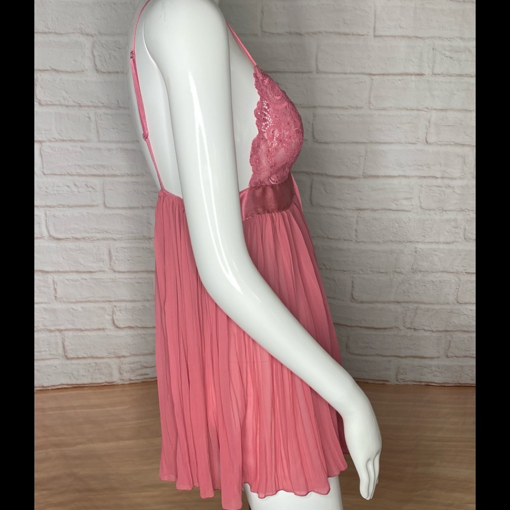 Victoria’s Secret Lingerie Babydoll size M - Picture 2 of 9